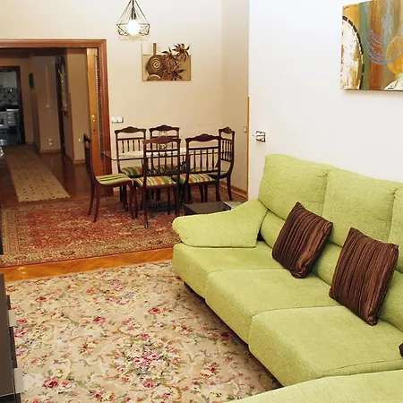 En El Corazon De Con Parking Incluido, Vut 78 Apartman *